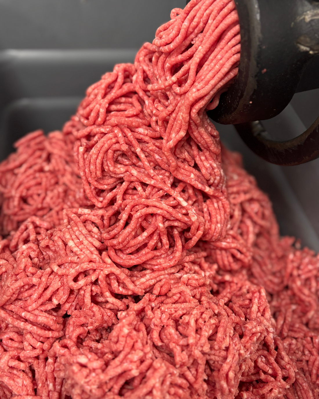 The Secret to Juicy Burgers: Why Local Beef Makes a Difference